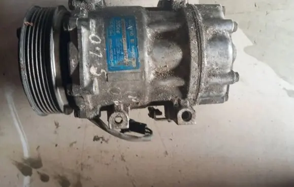 Volvo V50 Air conditioning (A/C) compressor (pump) 3M5H19D629HE 1287 6824812624
