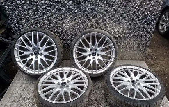 Audi TT TTS RS Mk3 8S R20 alloy rim 8S0601025S