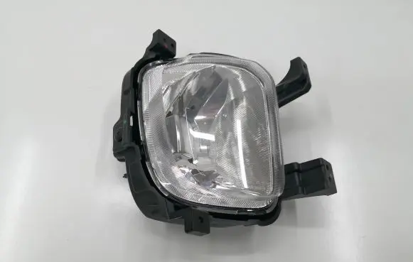 KIA Carens III Front fog light 92202A4010