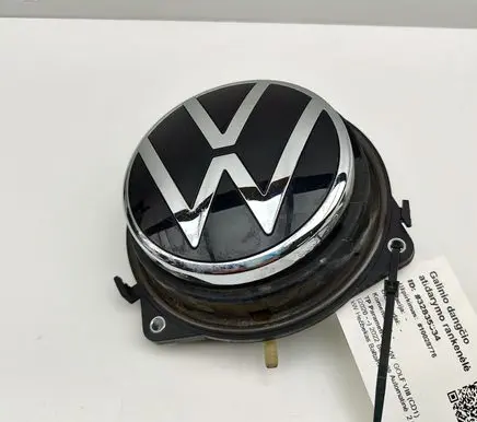 Volkswagen Golf VIII Tailgate/trunk/boot exterior handle 5G9827469D 5G6827469F
