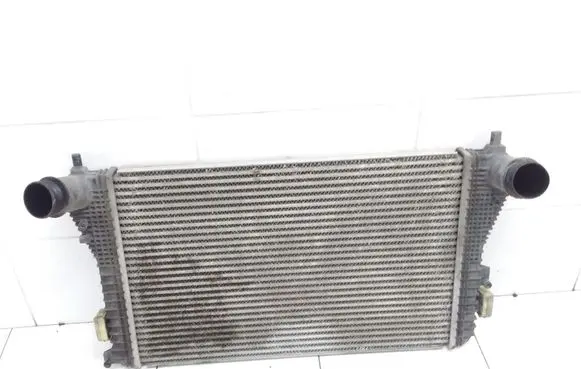 Seat Alhambra (Mk2) Intercooler radiator 3C0145805AD