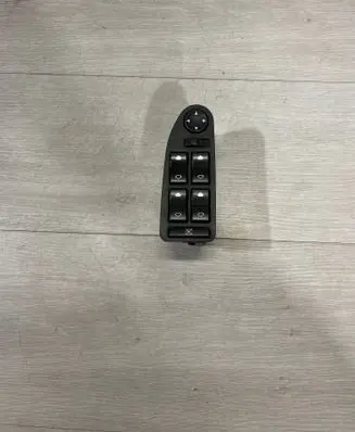 Electric window control switch