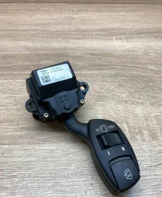 BMW 5 E60 E61 Wiper control stalk 6924106 692410603
