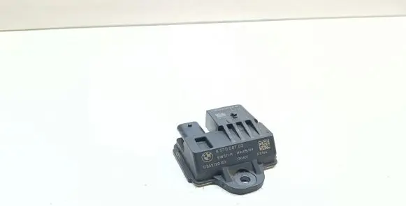 BMW 3 GT F34 Glow plug pre-heat relay 8570087