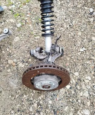Maserati GranTurismo Front wheel hub spindle knuckle 288225501 248216