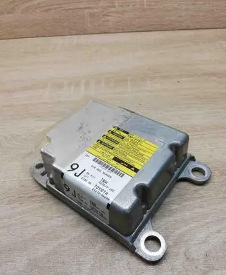 Toyota Auris 150 Airbag control unit/module 891700W290 222814102