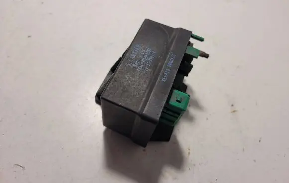 Citroen Berlingo Glow plug pre-heat relay 9639912580 51299011A