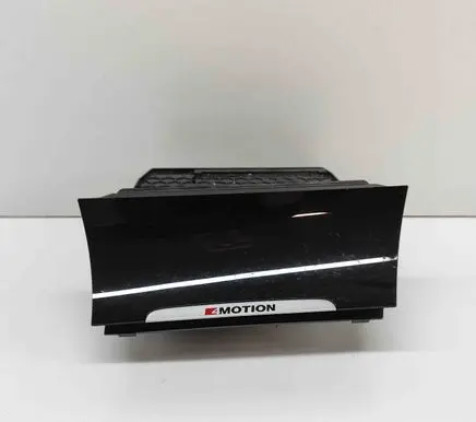 Volkswagen Golf VII Glove box 5G2863391