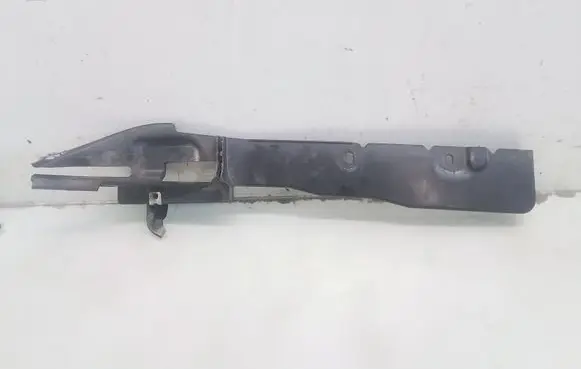 Ford Focus Fender mounting bracket 4M51A02477AE