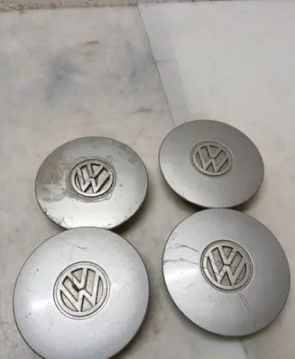Volkswagen Golf III Original wheel cap 1H0601149H