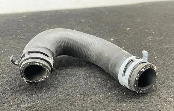 Audi A4 S4 B8 8K Engine coolant pipe/hose 03L121157AE 100003337 03L122157Q