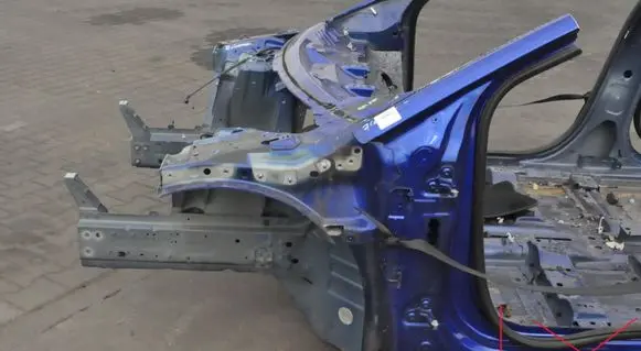 Jaguar I-Pace Front quarter panel 