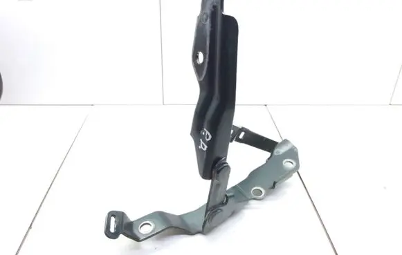 Subaru Legacy Engine bonnet/hood hinges