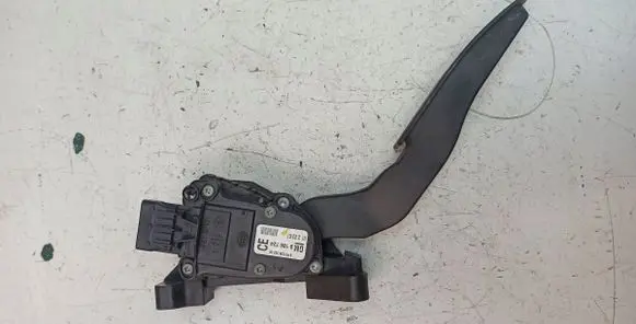 Opel Vectra C Accelerator throttle pedal 