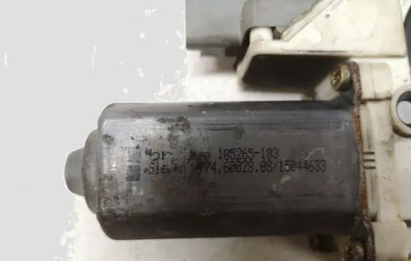 Citroen C5 Rear door window regulator motor 105265103 103315102