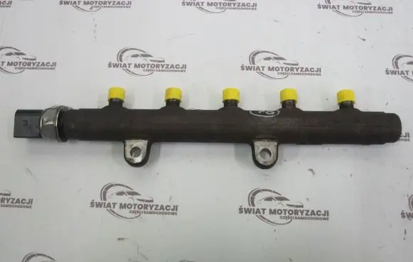 Ford Focus Fuel main line pipe 9D280