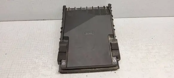 Audi A3 S3 8P Fuse box cover 1K0937132F 014189871C 017180061