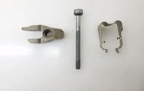 Mercedes-Benz GLK (X204) Fuel Injector clamp holder A6510160238