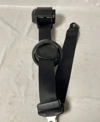 Audi A4 S4 B5 8D Rear seatbelt 00049235 4A5857709J