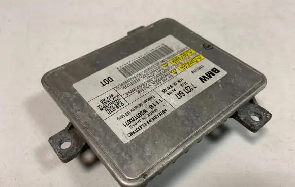 BMW 5 F10 F11 Headlight ballast module Xenon 7237647