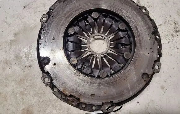 Mazda 6 Pressure plate