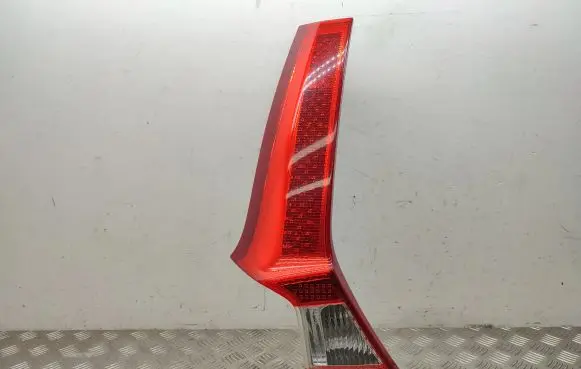 Volvo XC70 Tailgate rear/tail lights