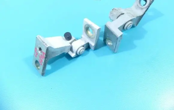 Front door hinge set