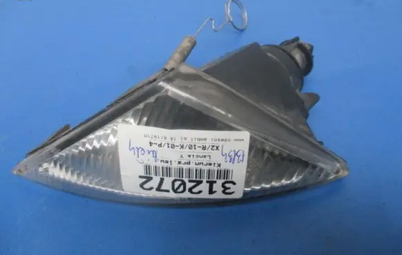 Lancia Y 840 Front indicator light