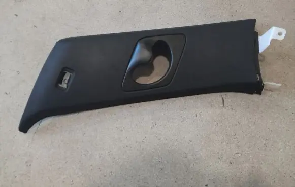 BMW X5 E70 (C) pillar trim 7129756