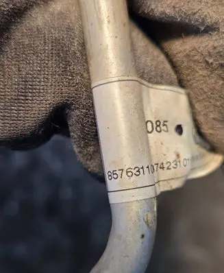 BMW 5 G30 G31 G38 Engine coolant pipe/hose 8576311