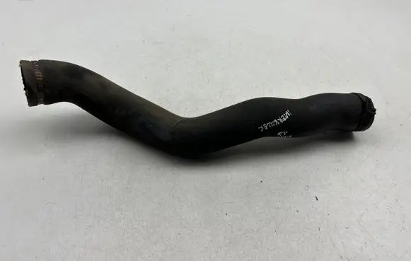 Ford Mondeo MK IV Intercooler hose/pipe