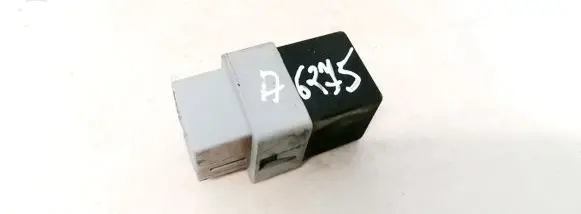 Mitsubishi Space Star Other relay MB953394 72HM100
