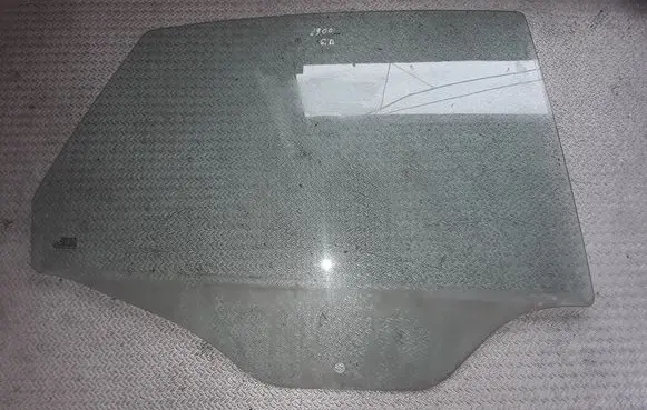 Seat Ibiza III (6L) Rear door window glass