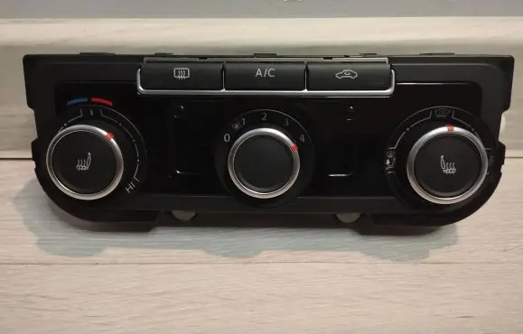 Volkswagen Golf Cross Climate control unit 7N0907426BH 5HB01129201