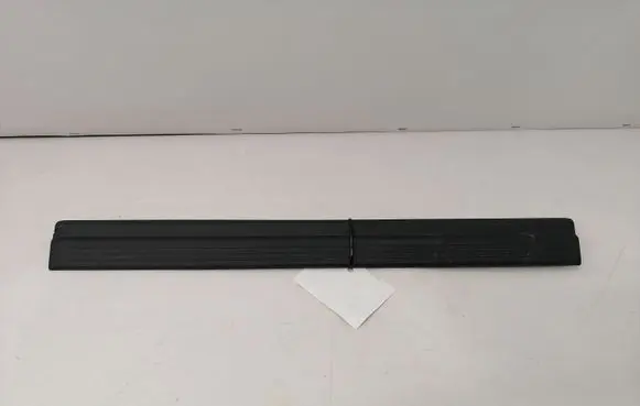 Mercedes-Benz E W212 Front sill trim cover A2126860236