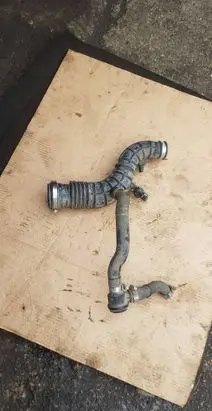 Dacia Sandero II Air intake hose/pipe 165764382R