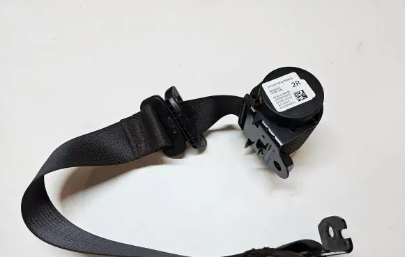 Jeep Grand Cherokee WL Rear seatbelt P6XH94TX7AA