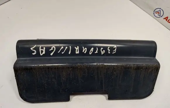 BMW 5 E39 Tow hook cap/cover 51128165099 51128221586