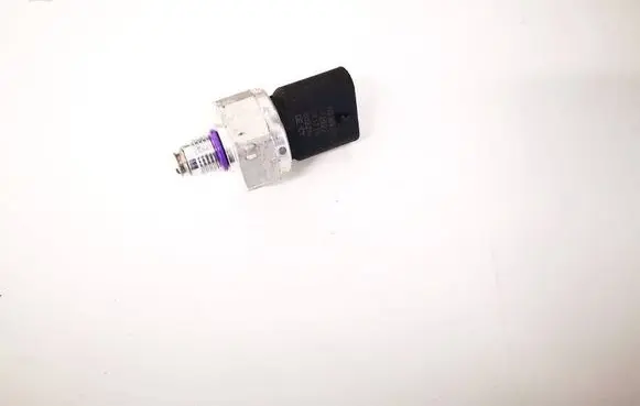 Volkswagen ID.3 Air conditioning (A/C) pressure sensor 4M0959603E