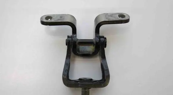 Skoda Octavia Mk2 (1Z) Tailgate/trunk/boot hinge 1Z5827301C