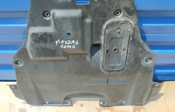 Mazda 6 Engine splash shield/under tray GS1D56110