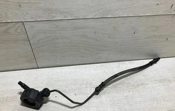 Skoda Octavia Mk3 (5E) Clutch pipe/line 3q09596as