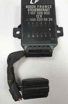 Mercedes-Benz E W124 Other control units/modules 0008205826