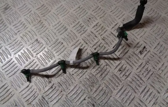 Peugeot 2008 I Fuel return line/hose 