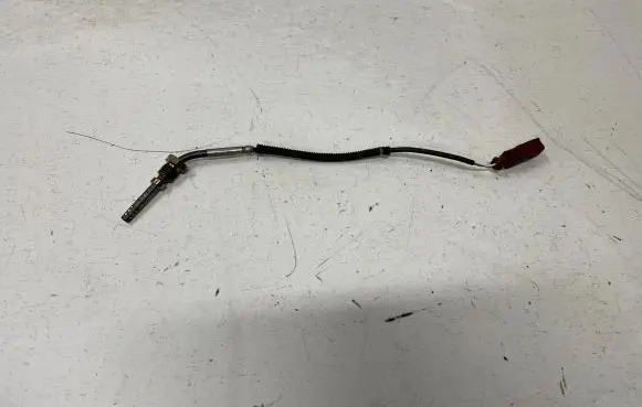 Audi A4 S4 B8 8K Exhaust gas temperature sensor 03E906088E 03E906088