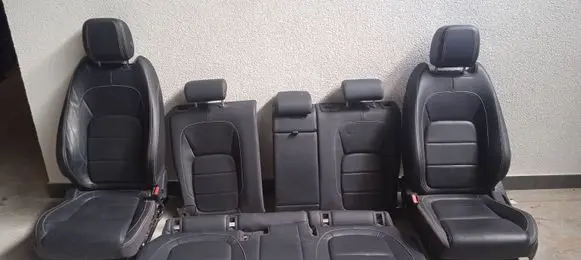 Jaguar F-Pace Seat set 