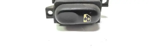 Renault Laguna I Electric window control switch 7700822677B