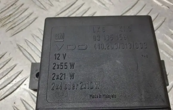 Opel Zafira A Light relay 09135156