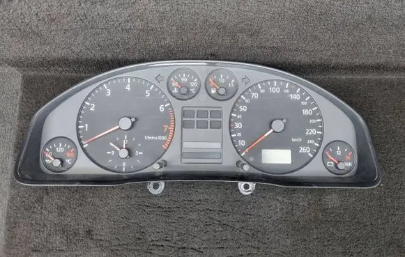 Audi A6 S6 C5 4B Speedometer (instrument cluster) 4B0919860F
