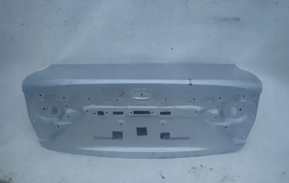 Toyota Avensis T270 Tailgate/trunk/boot lid